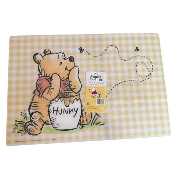 Winnie The Pooh Bear Disney Set Of 2 Reusable Placemats - Picture 1 of 2